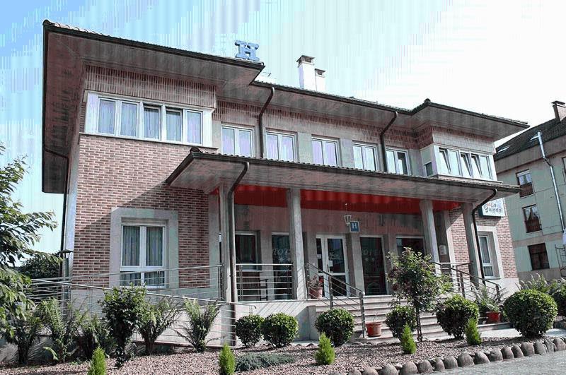Hotel La Guindal Арриондас Экстерьер фото